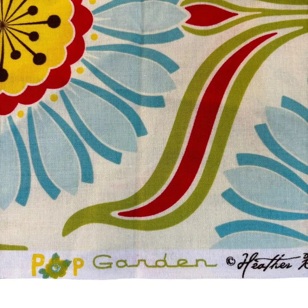 Heather Bailey Pop Garden Daisy Free Spirit printed cotton fabric remnant 1 yd